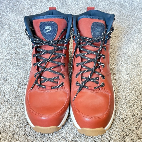 Nike Men's Red and Navy Boots - Picture 1 of 8